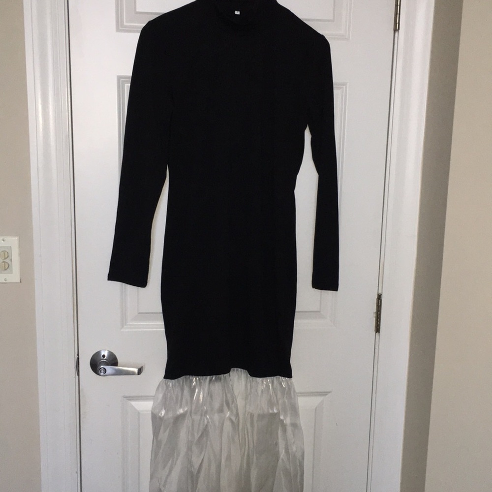 Black And White Maxi Dress | Size L